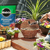 MIRACLE GRO MOISTURE CONTROL COMPOST SOIL FOR HANGING POTS & BASKETS 10L